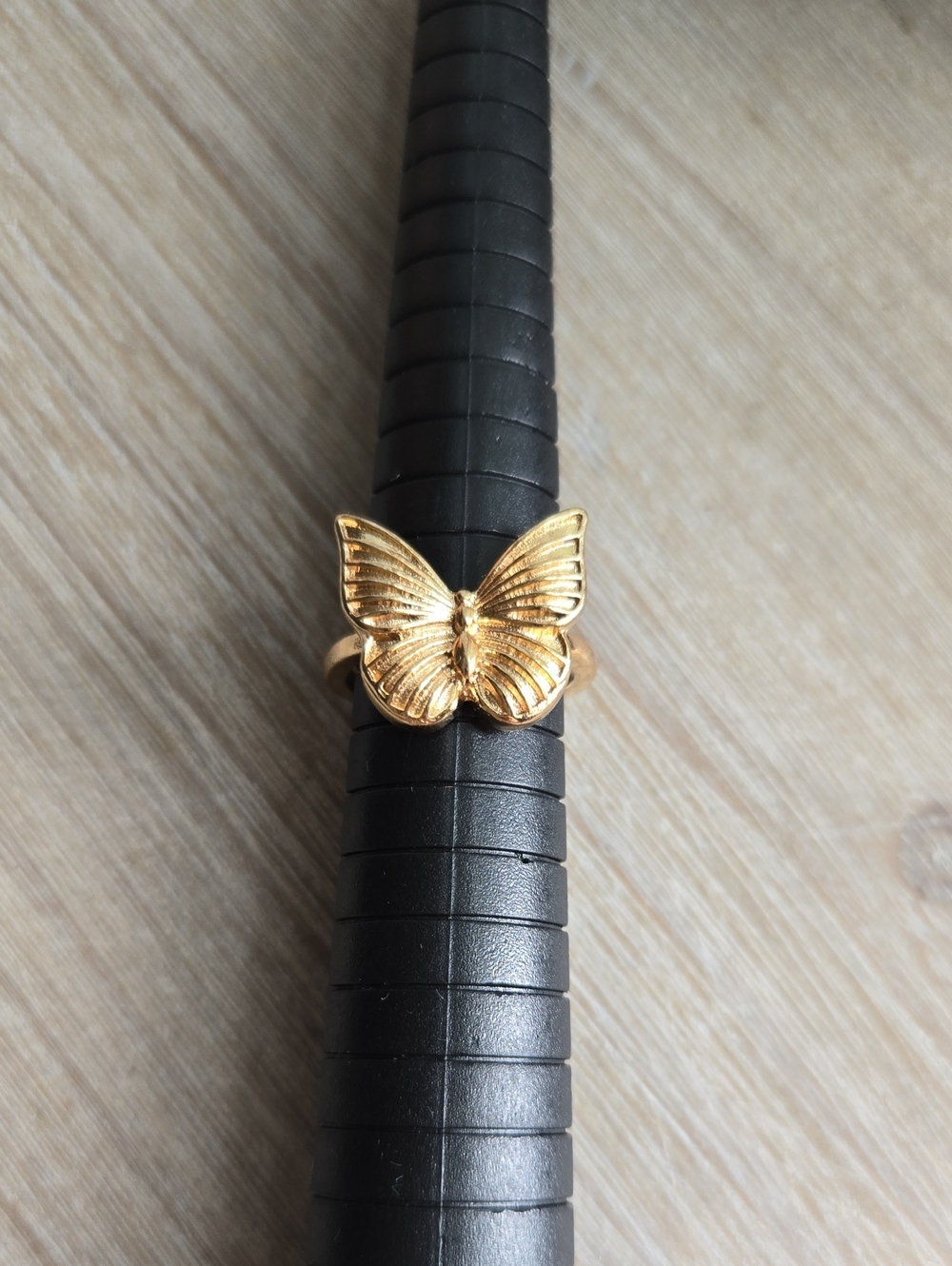 Delicate Gold Butterfly Ring for Women.Size 6.5.